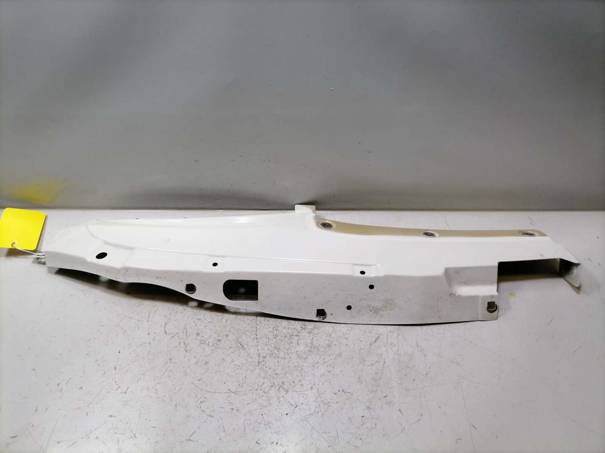 Porsche Macan original Kotfl&uuml;gel vorn rechts Oberteil Bj.2015